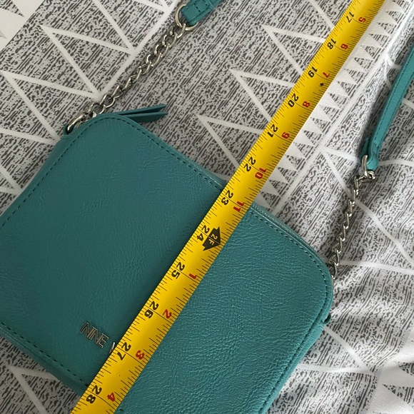 Nine Wear crossbody Purse - Picture 6 of 8